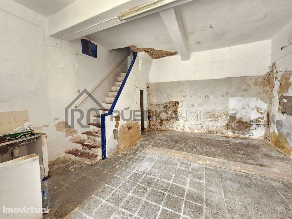 Moradia de 2 pisos em Aldeia típica perto de Benafim - Grande imagem: 2/20