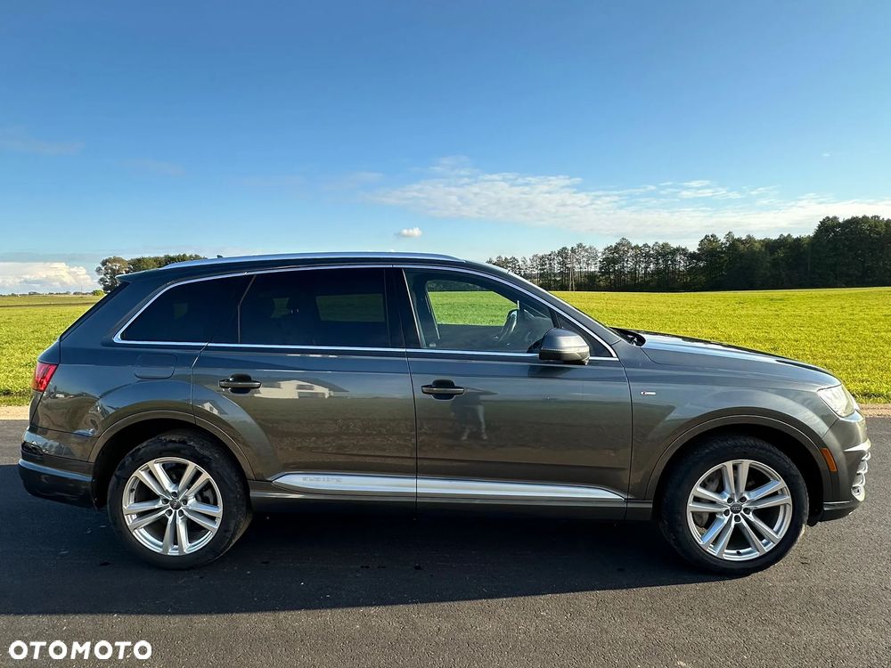Audi Q7 3.0 TFSI Quattro Tiptronic - 10
