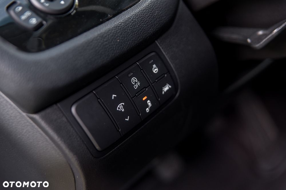 Kia Ceed 1.6 CRDi 136 ISG Platinum Edition - 20