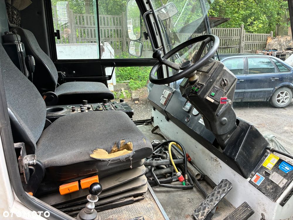 Inny Bucher CityCat 5000 - 8