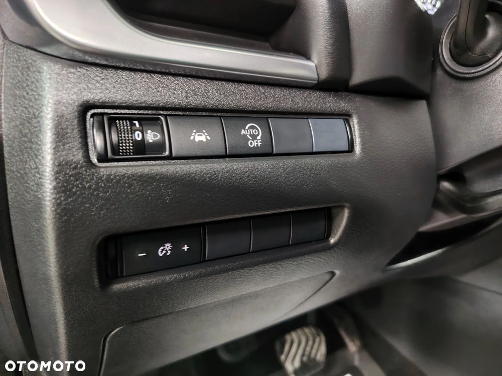 Nissan Qashqai 1.3 DIG-T DCT N-CONNECTA - 35
