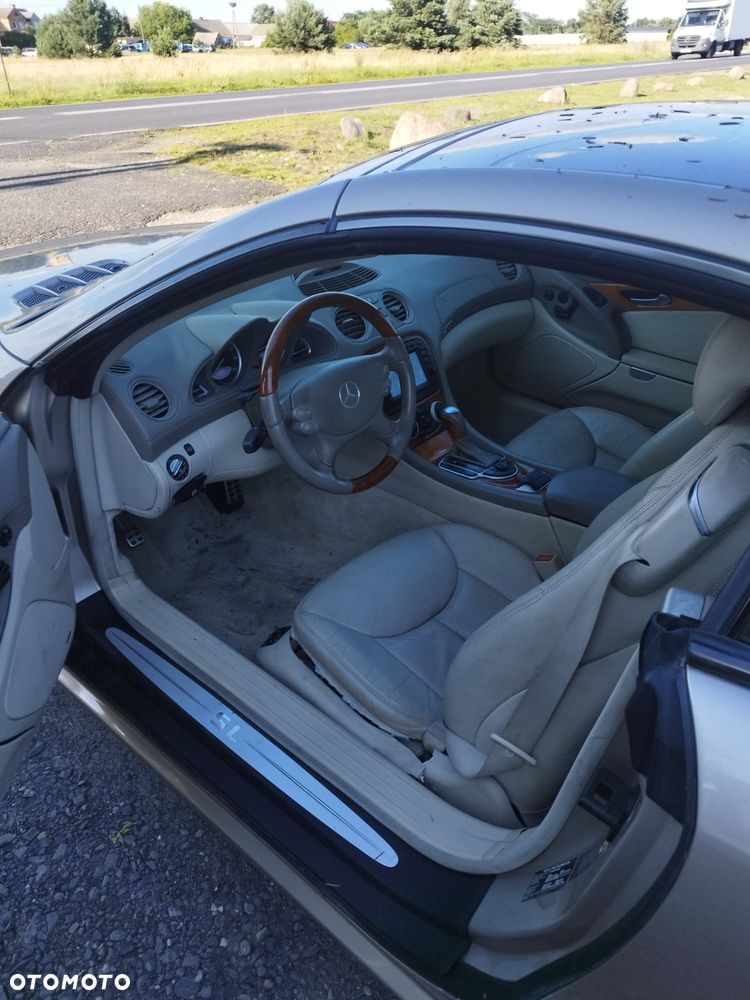 Mercedes-Benz SL 500 7G-TRONIC - 3