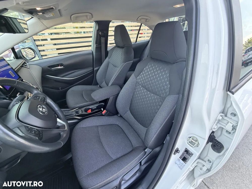 Toyota Corolla - 20