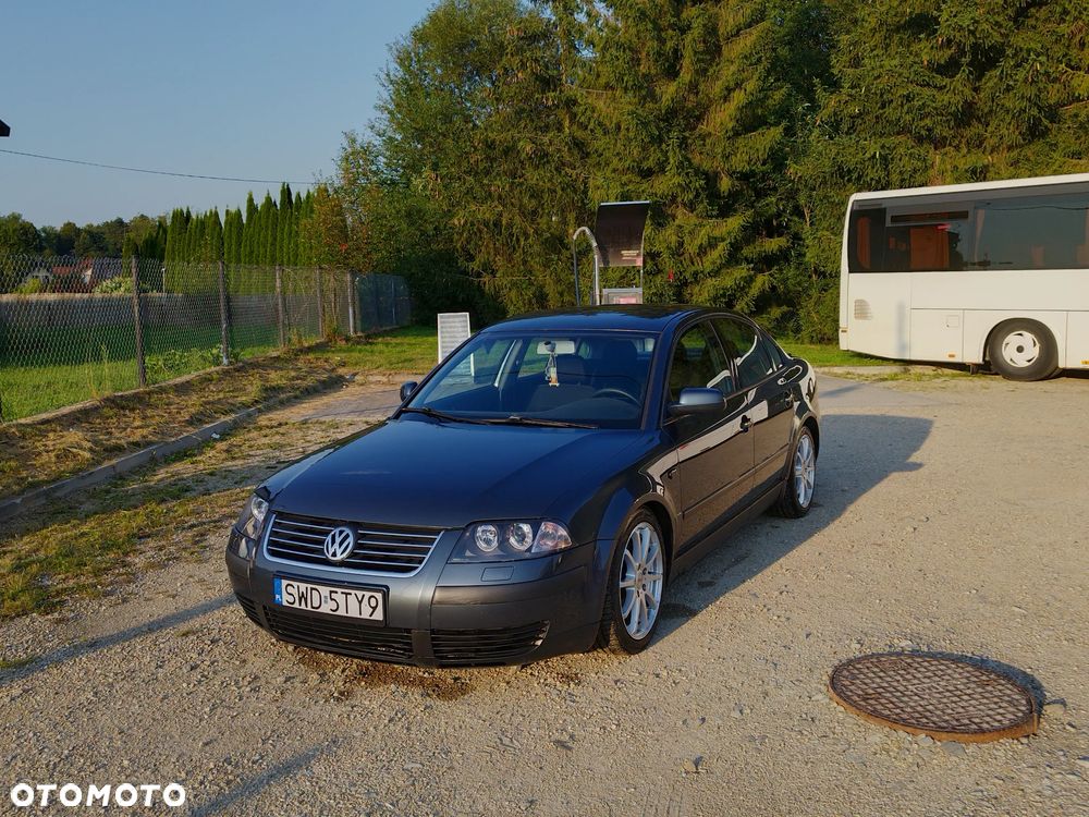 Volkswagen Passat 1.9 TDI Basis - 1