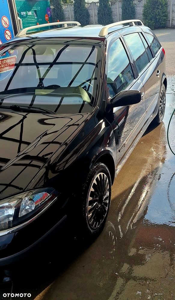 Renault Laguna 2.0 DCi Confort Dynamique - 2