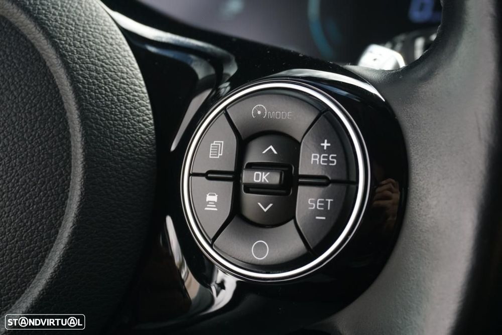 Kia e-Soul Vision - 10