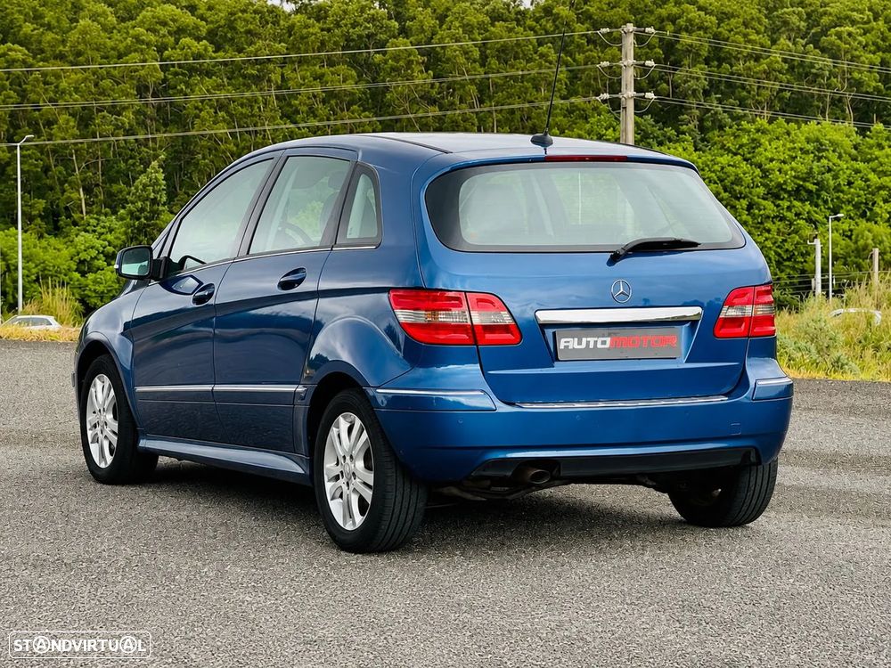 Mercedes-Benz B 180 CDI - 4