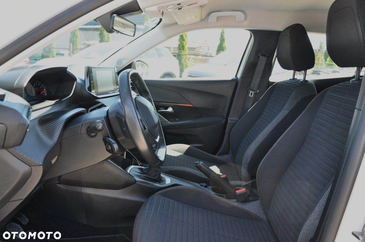 Peugeot 2008 PureTech 100 Active S&S BVM6 - 12