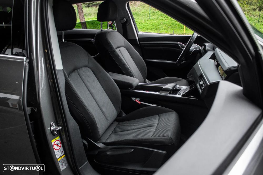 Audi Q8 e-Tron Sportback 55 quattro advanced - 25