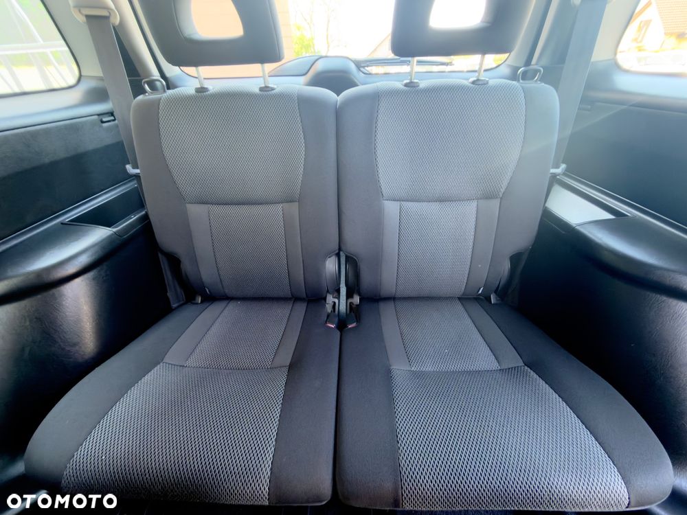 Toyota RAV4 - 24