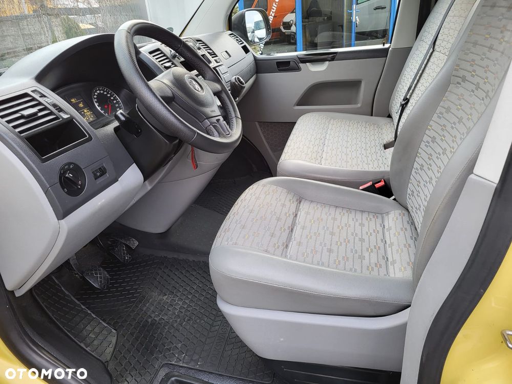 Volkswagen T5 LIFT-2.0 TDI-4 MOTION-DŁUGI-WYSOKI-140 KM-KLIMA - 12