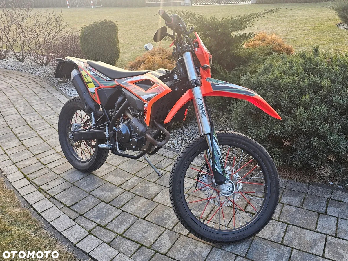 Beta RR - 5