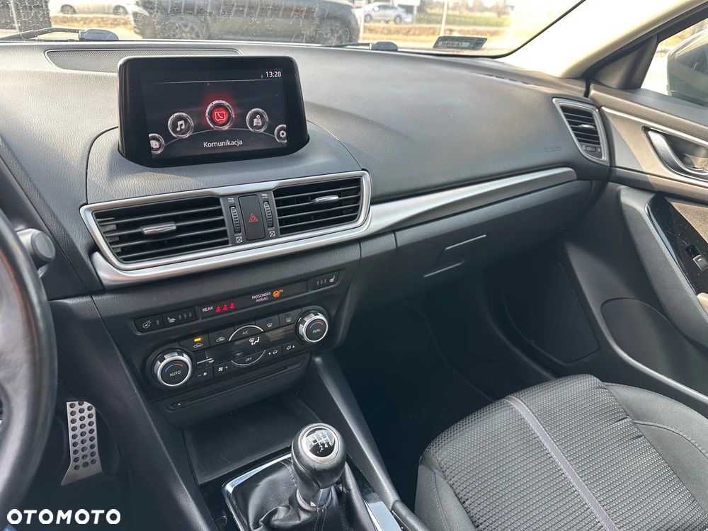 Mazda 3 - 13