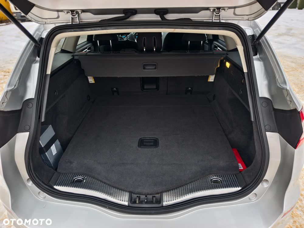 Ford Mondeo 2.0 EcoBlue ST-Line - 24