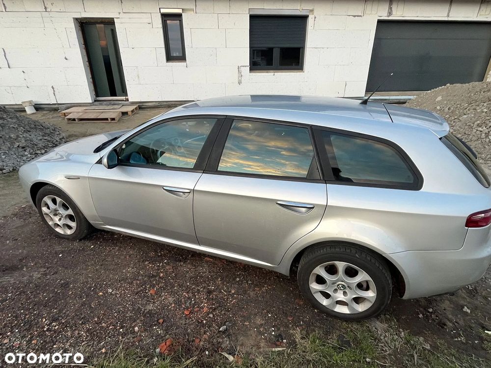 Alfa Romeo 159 1.9JTDM Impression - 3