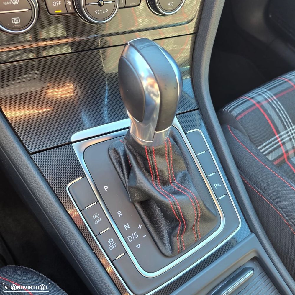 VW Golf 2.0 TSi GTi DSG - 6