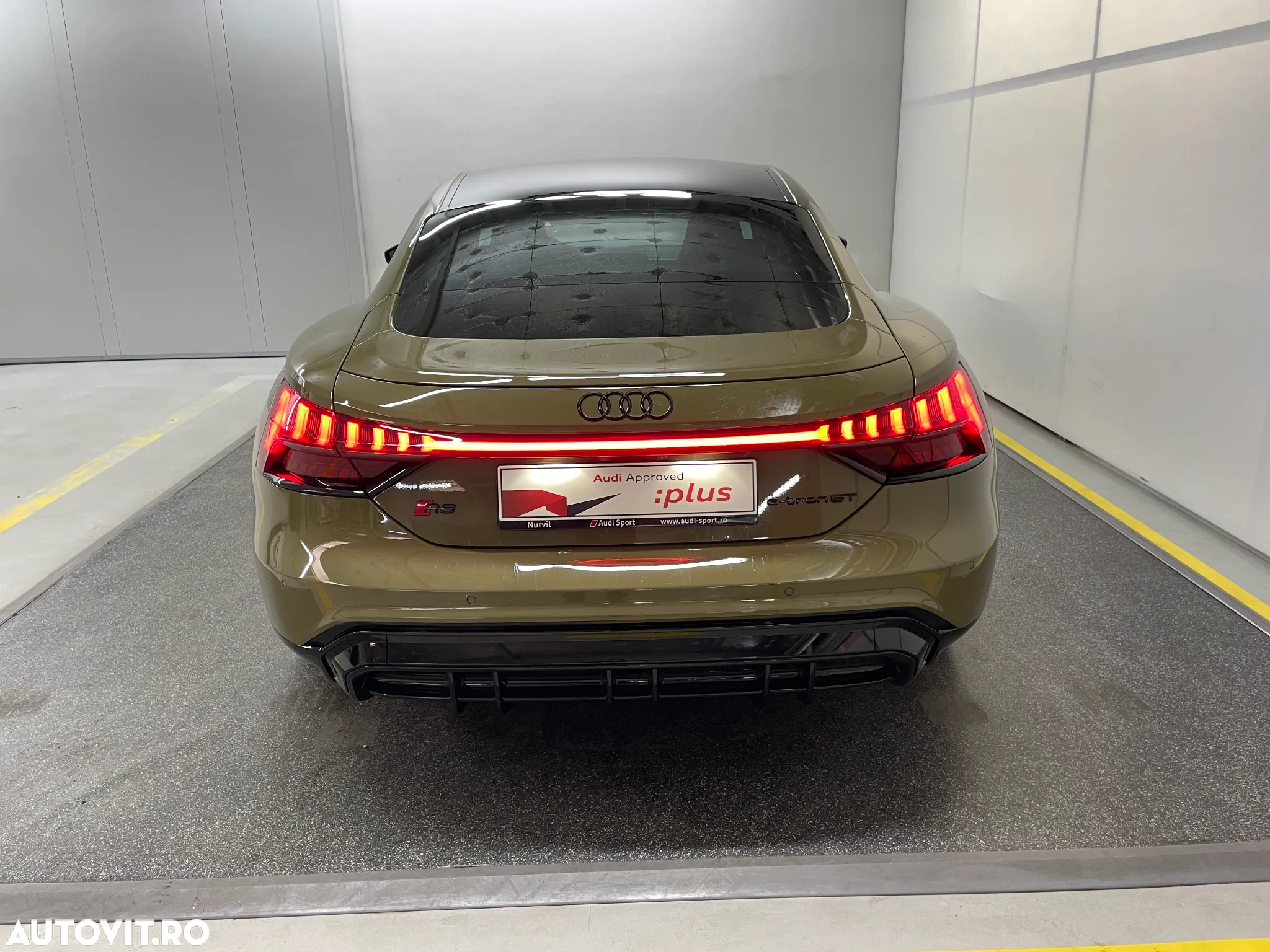 Audi e-tron GT RS quattro - 10