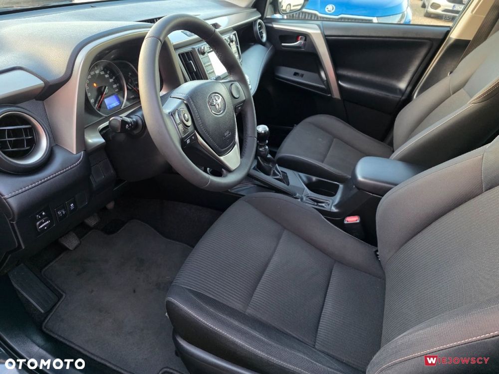 Toyota RAV4 - 13