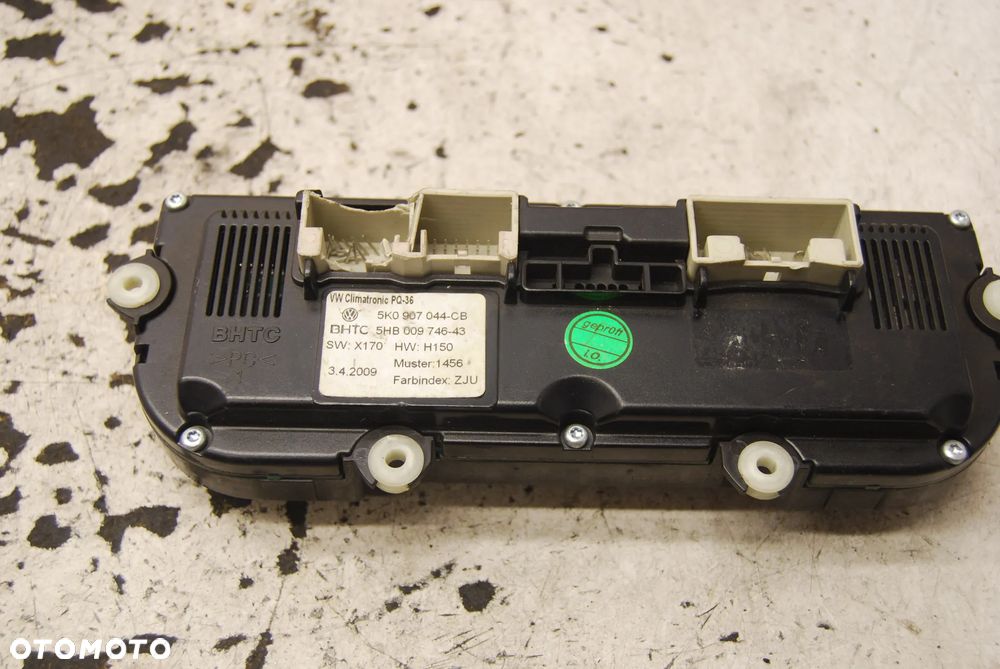 PANEL KLIMATYZACJI 5K0907044CB VW TIGUAN PASSAT GOLF - 2