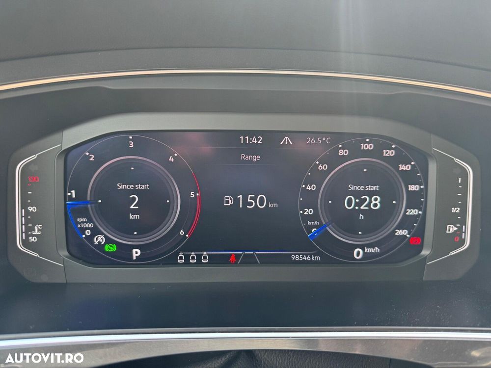 Volkswagen Tiguan - 8