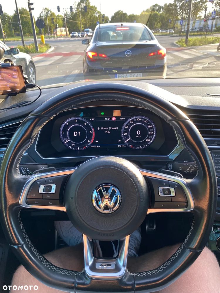 Volkswagen Tiguan - 14