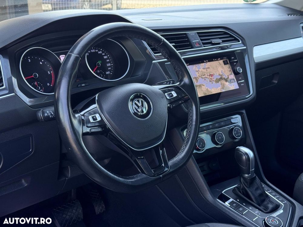Volkswagen Tiguan - 7