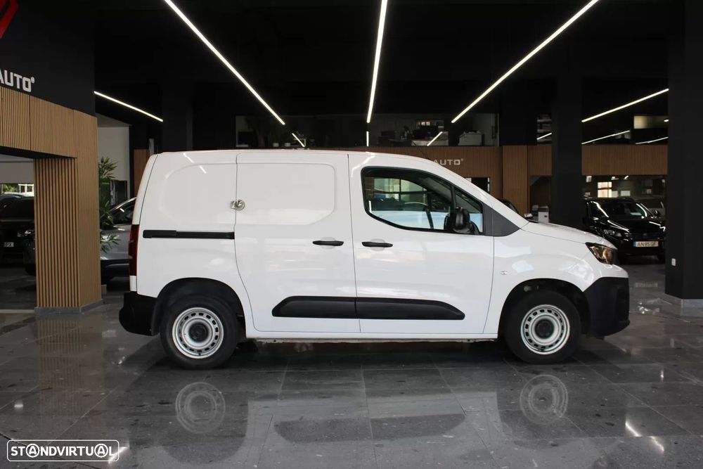 Peugeot partner 1.5 bluehdi pro standard - 9