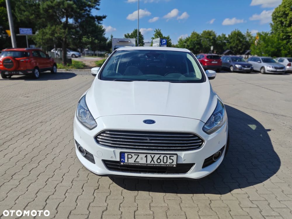 Ford S-Max 2.0 TDCi Titanium PowerShift - 6