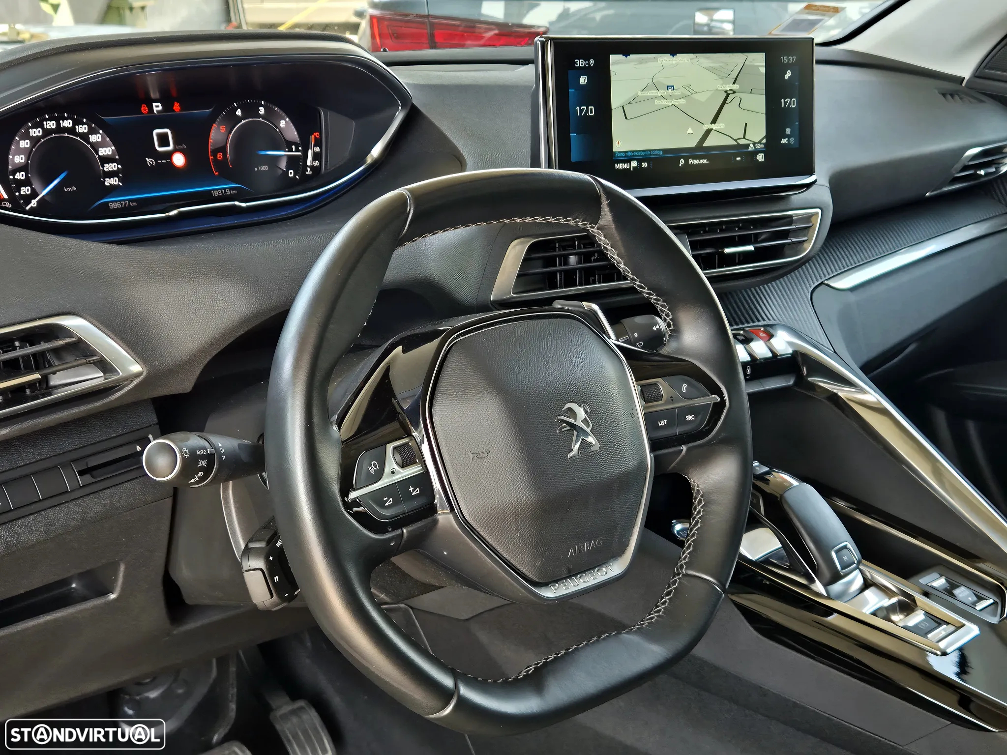 Peugeot 3008 1.5 BlueHDi Allure EAT8 - 3