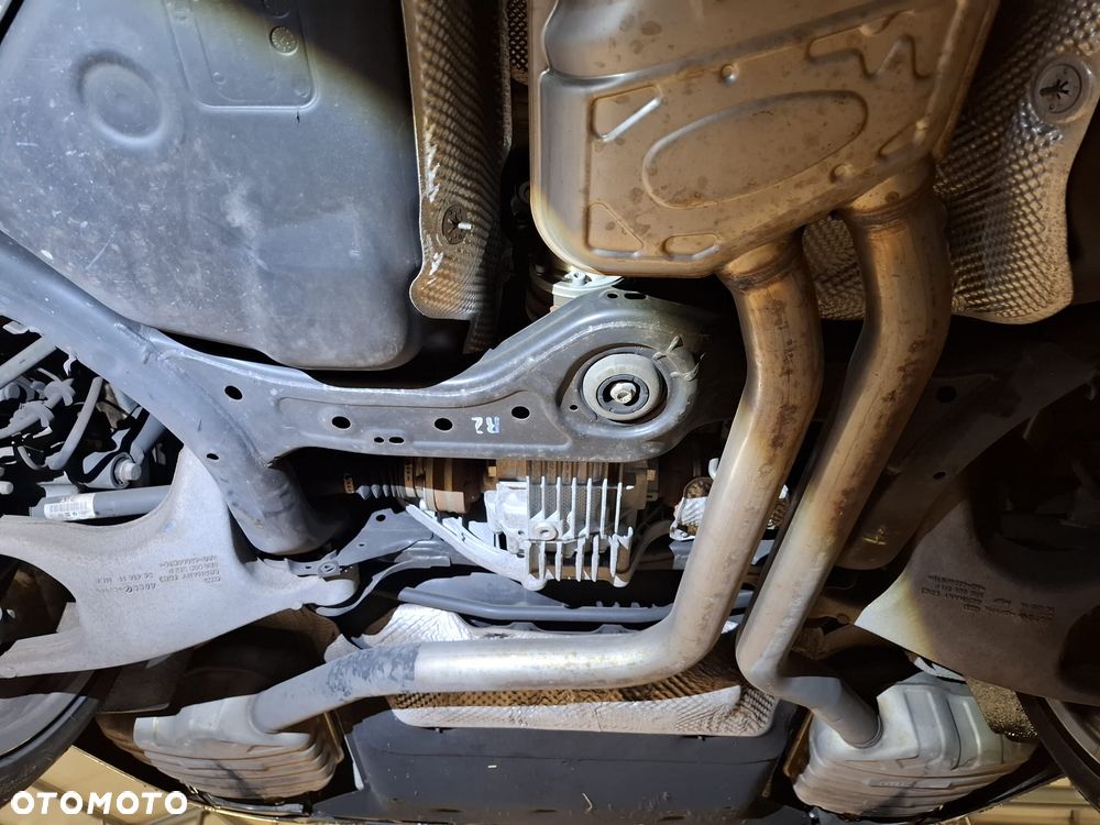 Audi A8 4.0 TFSI Quattro - 36