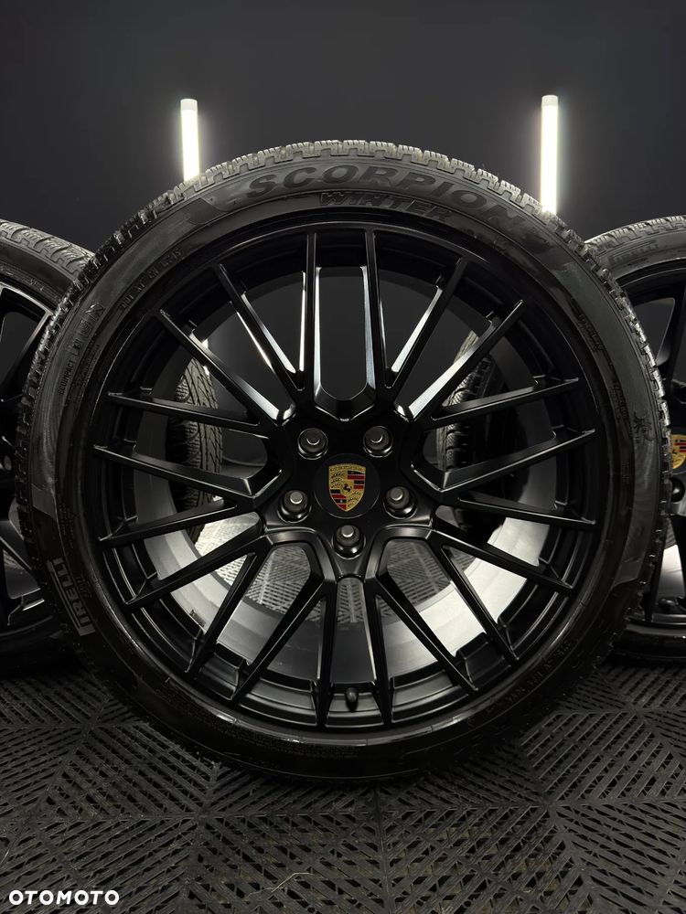 Oryginalne felgi Porsche 21″ + opony Pirelli Scorpion Winter | 275/40 & 305/35 R21 | Zestaw - 1