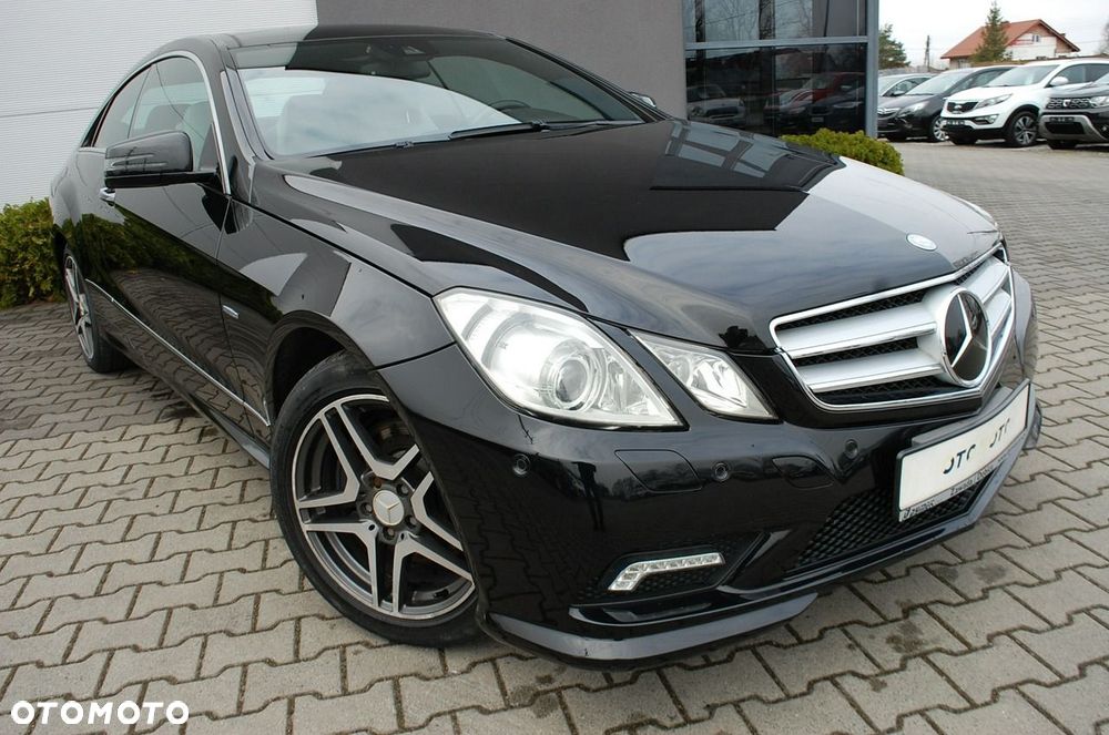 Mercedes-Benz Klasa E - 9