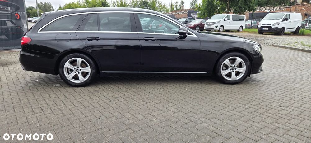 Mercedes-Benz Klasa E 220 d 9G-TRONIC - 20