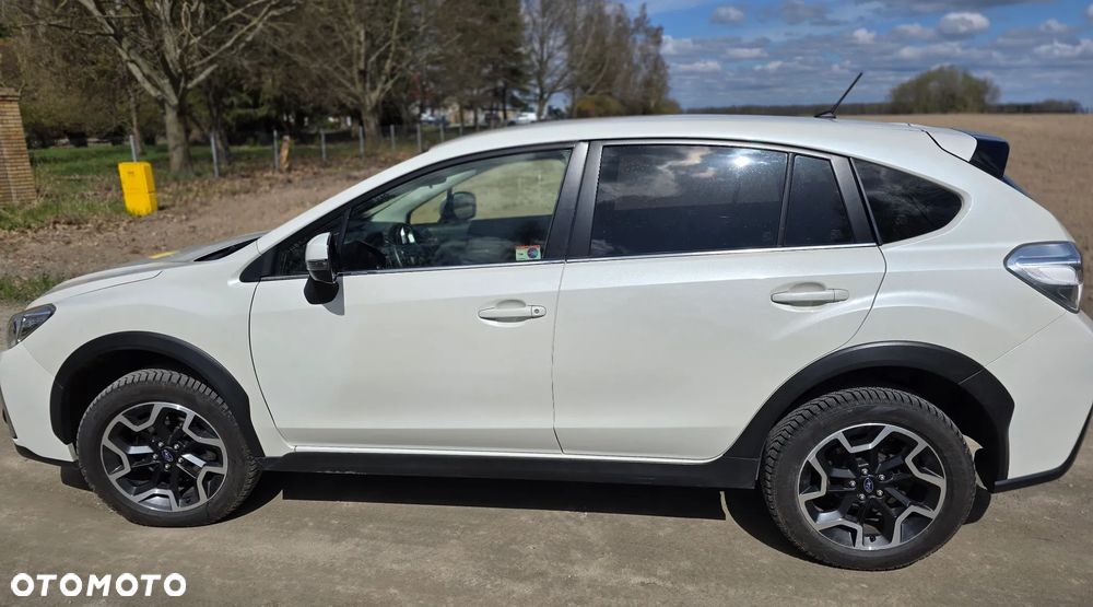 Subaru XV 2.0i Exclusive CVT - 4