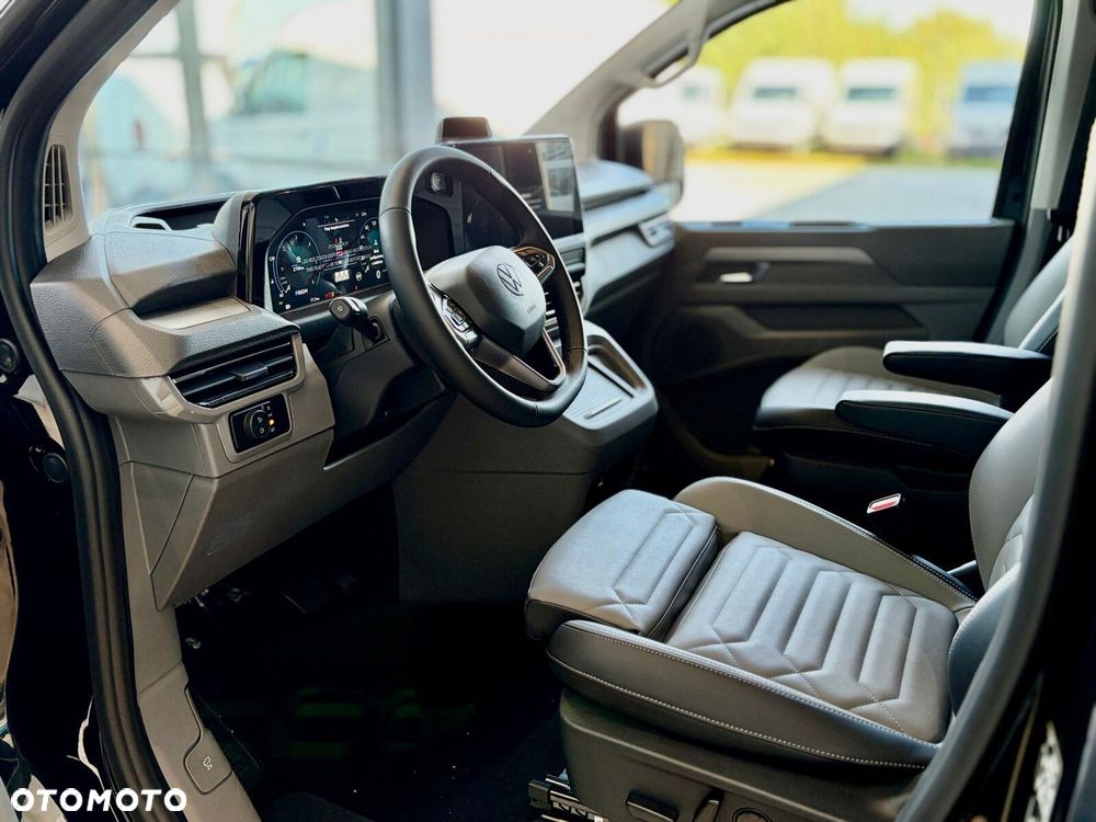 Volkswagen Nowa Caravelle Style silnik: 2,0 l TDI 4MO 170 KM / skrzynia biegów: 8-biegowa automatyczna 4MOTION rozstaw osi: 3500 mm - 20