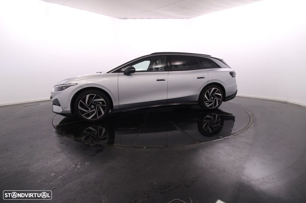 VW ID.7 Tourer 77 kWh Pro Urban - 2