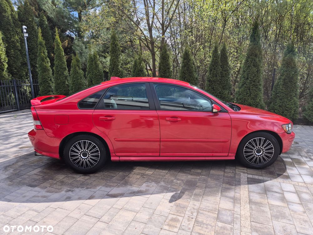 Volvo S40 2.0D DPF Momentum - 1