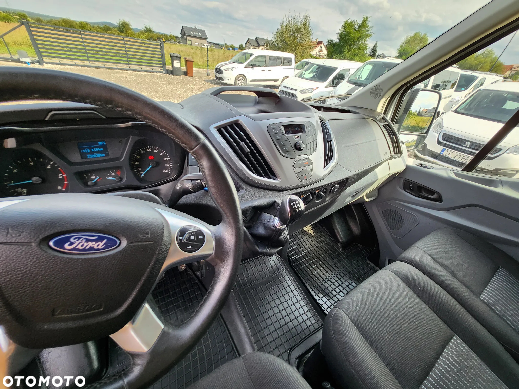 Ford Transit - 20