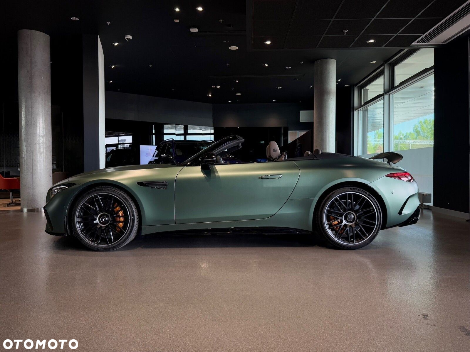 Mercedes-Benz SL - 8