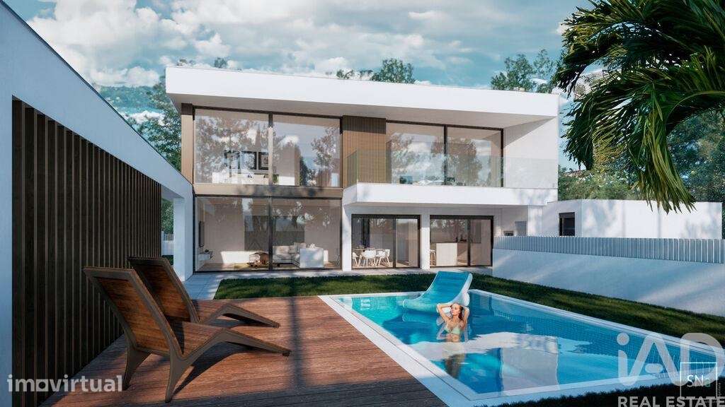 Casa / Villa T4 em Charneca De Caparica E Sobreda de 220,00 m2 - Grande imagem: 5/15