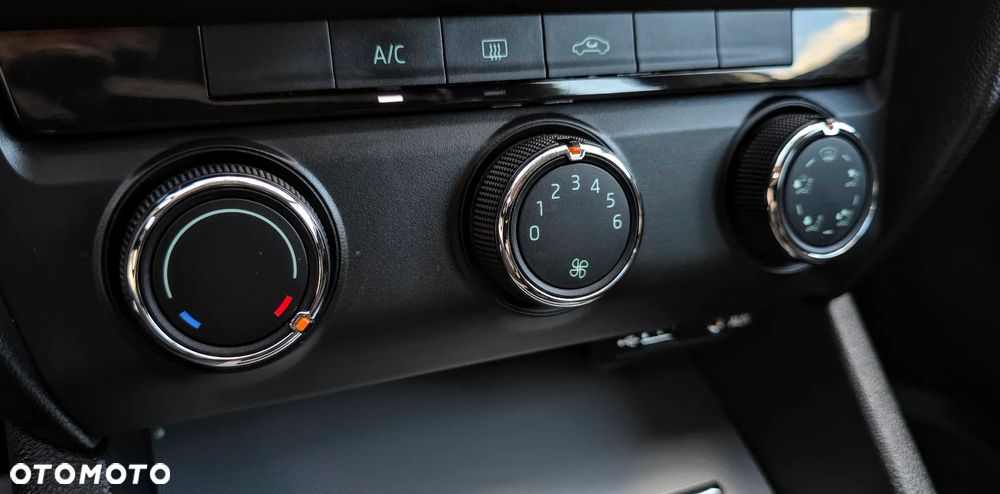 Skoda Octavia 1.2 TSI Ambition - 29