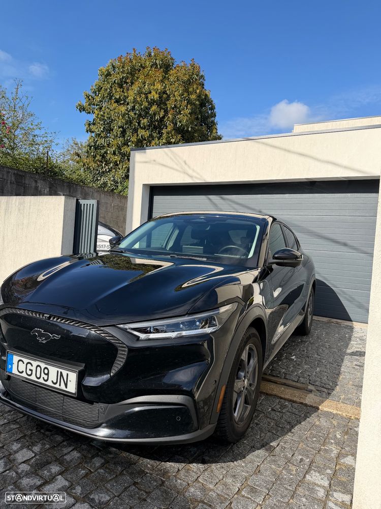 Ford Mustang Mach-E Standard - 2