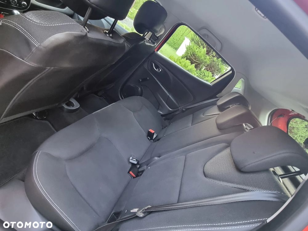 Renault Clio 1.2 16V 75 Dynamique - 23