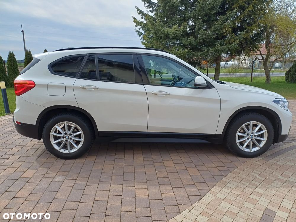 BMW X1 sDrive18i - 2