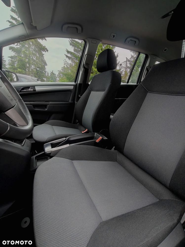 Opel Zafira 1.6 - 15