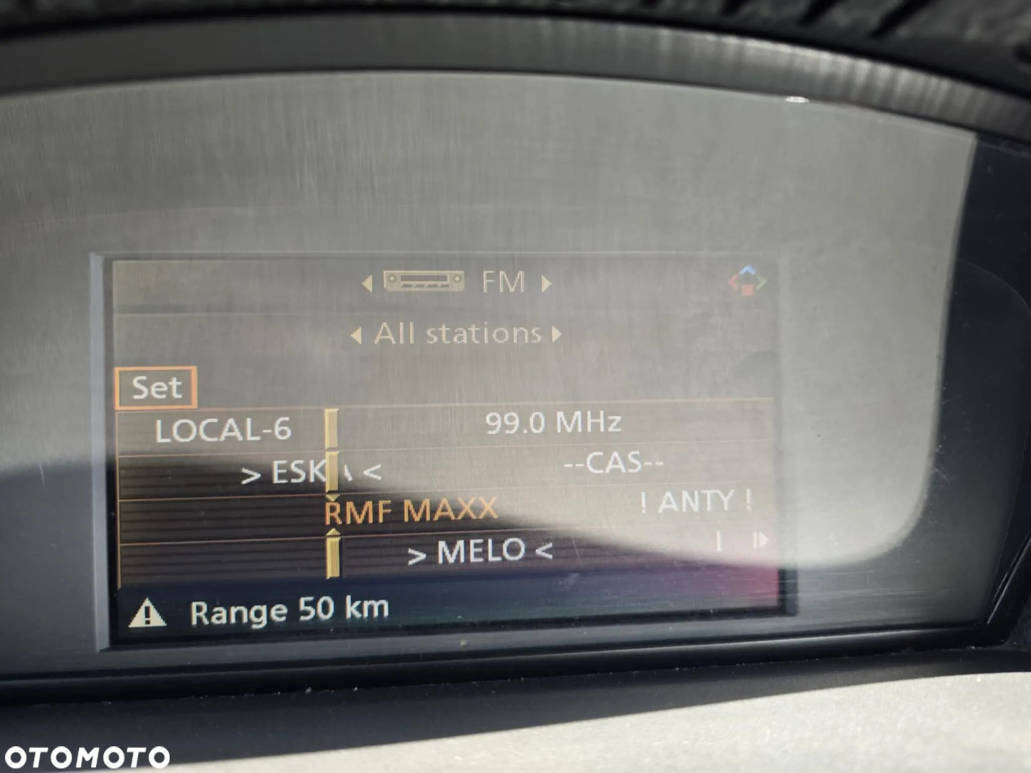 BMW Seria 3 330i Touring - 34