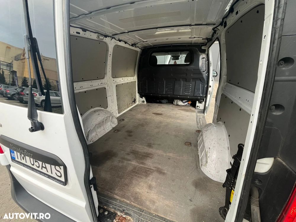 Mercedes-Benz VITO - 11