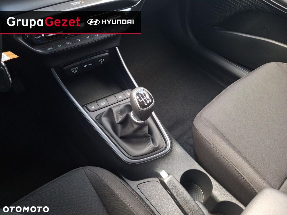 Hyundai i20 - 15