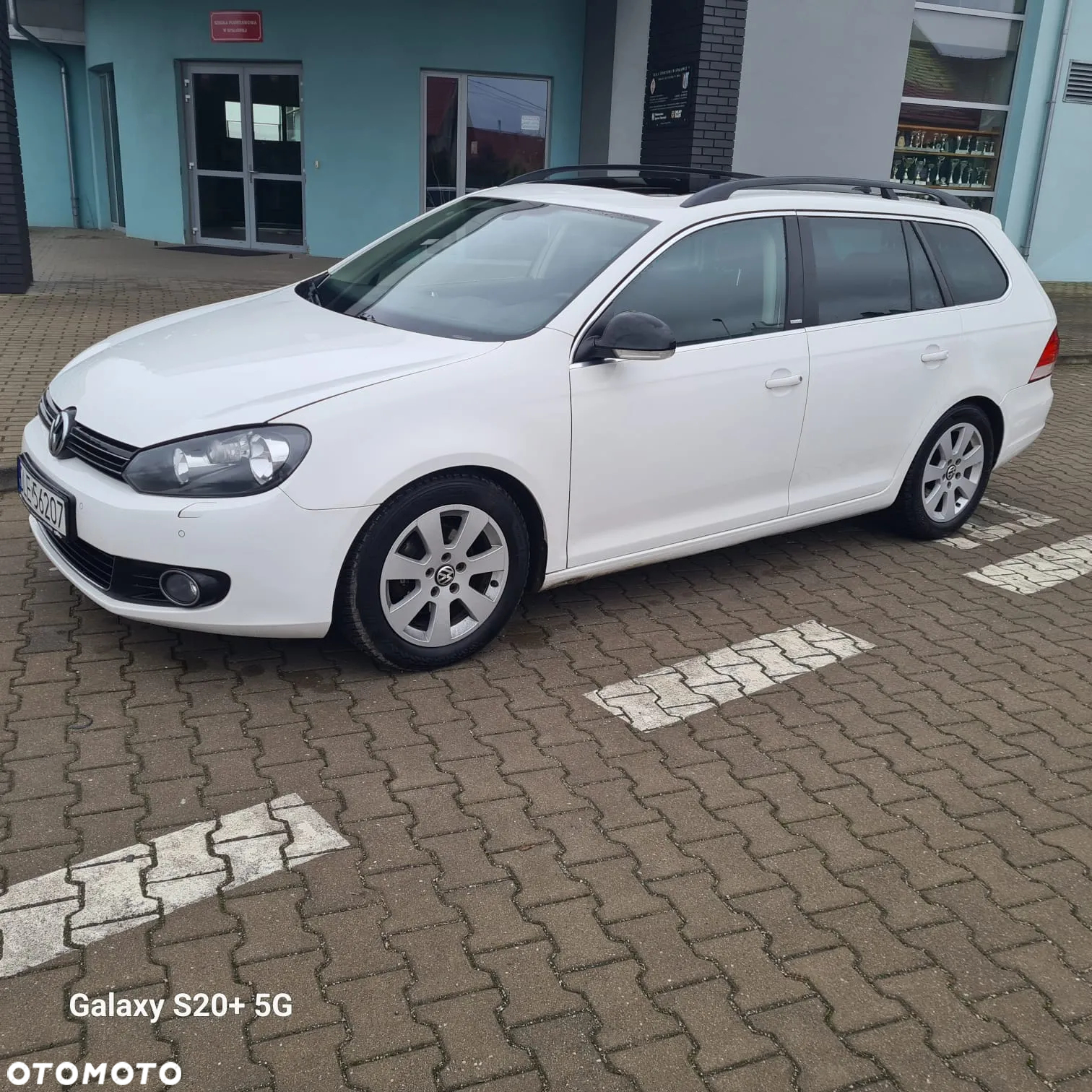 Volkswagen Golf 1.6 TDI DPF BlueMotion Technology MATCH - 5