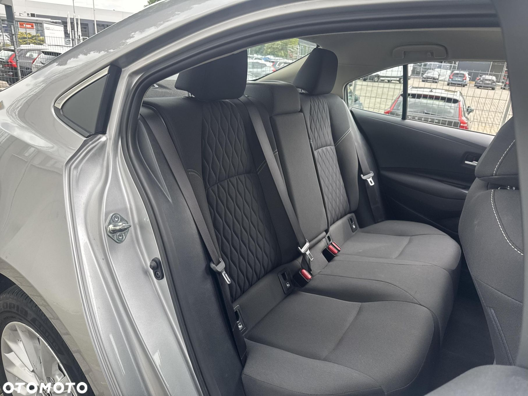 Toyota Corolla - 22